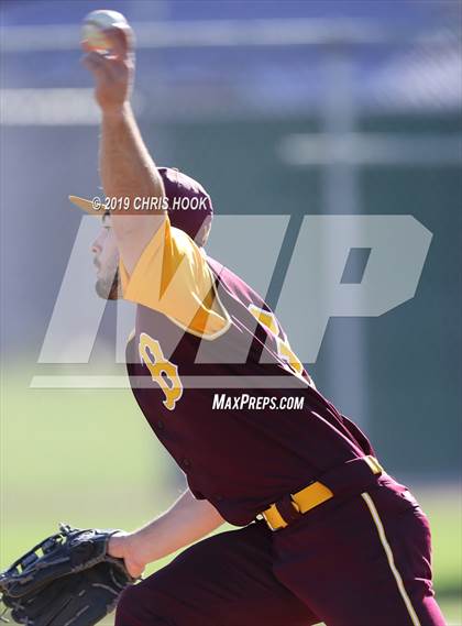 Thumbnail 2 in Casteel vs. Blanchard (Lancer Classic) photogallery.