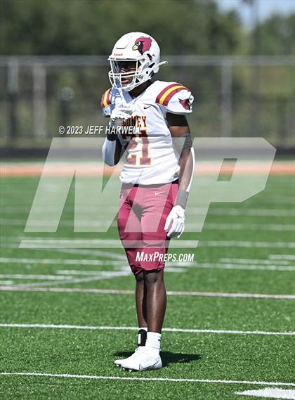 Thumbnail 3 in Lutheran East @ Cardinal Mooney photogallery.