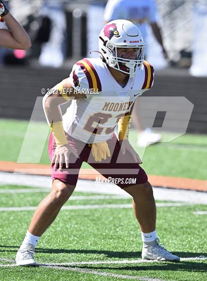 Thumbnail 2 in Lutheran East @ Cardinal Mooney photogallery.