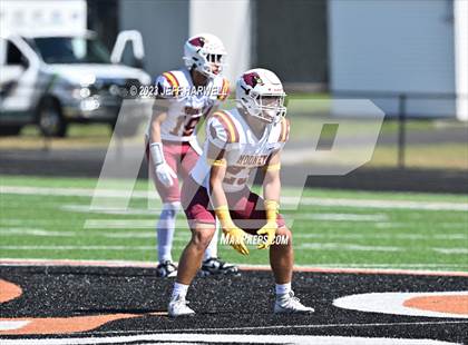Thumbnail 1 in Lutheran East @ Cardinal Mooney photogallery.