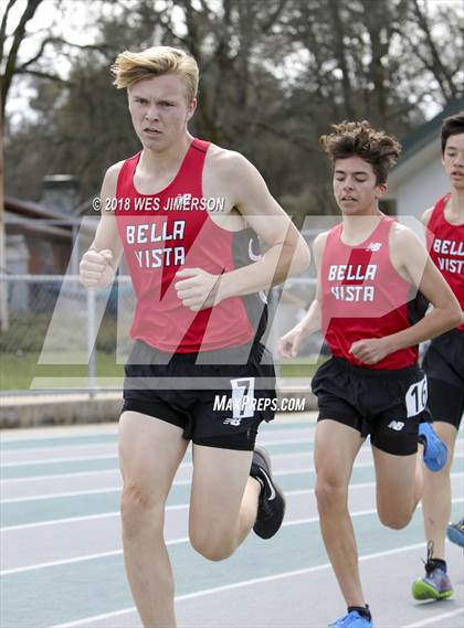 Thumbnail 2 in Capital Valley Conference 1A Meet (Distance Races) photogallery.