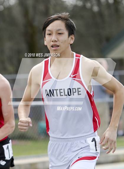 Thumbnail 2 in Capital Valley Conference 1A Meet (Distance Races) photogallery.