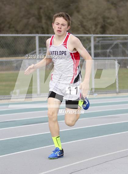 Thumbnail 1 in Capital Valley Conference 1A Meet (Distance Races) photogallery.