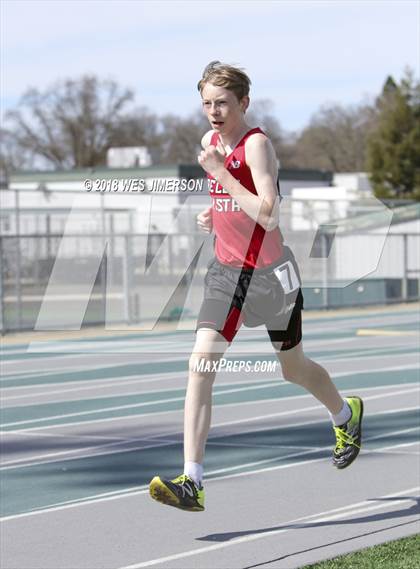 Thumbnail 1 in Capital Valley Conference 1A Meet (Distance Races) photogallery.