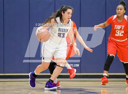 Thumbnail 2 in Warren vs. Taft photogallery.