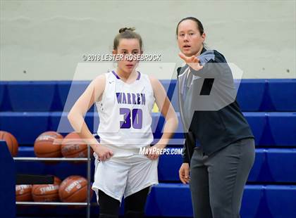 Thumbnail 3 in Warren vs. Taft photogallery.
