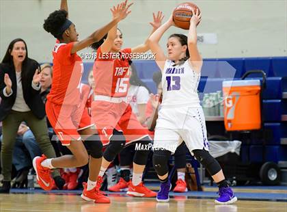 Thumbnail 2 in Warren vs. Taft photogallery.