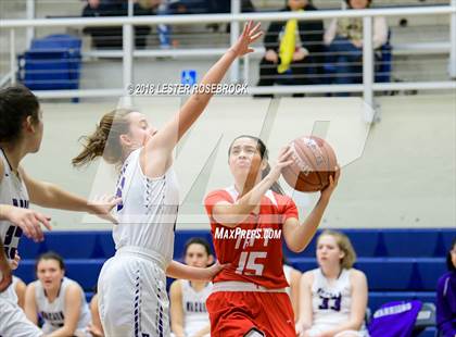 Thumbnail 1 in Warren vs. Taft photogallery.
