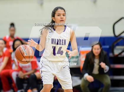 Thumbnail 1 in Warren vs. Taft photogallery.