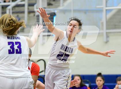 Thumbnail 1 in Warren vs. Taft photogallery.