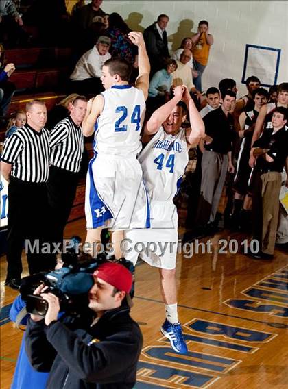 Thumbnail 2 in Ryle @ Highlands photogallery.