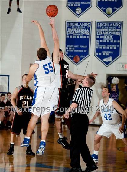 Thumbnail 1 in Ryle @ Highlands photogallery.