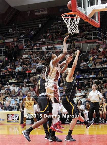 Thumbnail 2 in Clovis West vs. Edison (CIF Central - D1 Girls Final) photogallery.