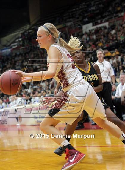 Thumbnail 3 in Clovis West vs. Edison (CIF Central - D1 Girls Final) photogallery.