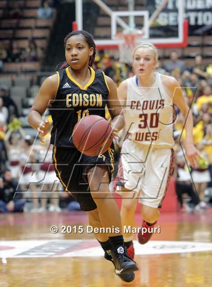 Thumbnail 1 in Clovis West vs. Edison (CIF Central - D1 Girls Final) photogallery.