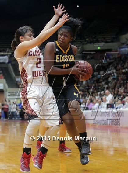 Thumbnail 2 in Clovis West vs. Edison (CIF Central - D1 Girls Final) photogallery.