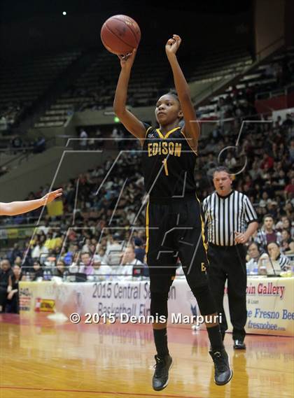 Thumbnail 3 in Clovis West vs. Edison (CIF Central - D1 Girls Final) photogallery.