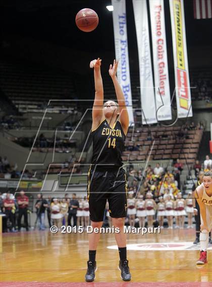 Thumbnail 3 in Clovis West vs. Edison (CIF Central - D1 Girls Final) photogallery.