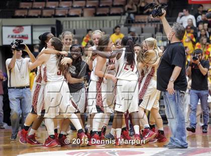Thumbnail 3 in Clovis West vs. Edison (CIF Central - D1 Girls Final) photogallery.