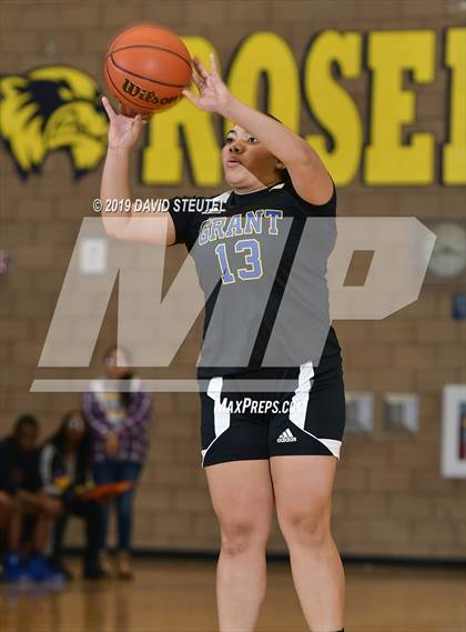 Thumbnail 1 in Grant vs. Ponderosa (Rob Jones Classic) photogallery.