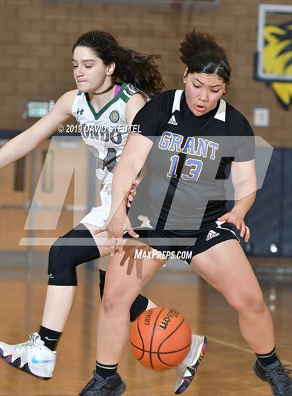 Thumbnail 3 in Grant vs. Ponderosa (Rob Jones Classic) photogallery.