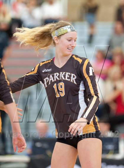 Thumbnail 2 in Parker vs Santa Fe Christian (CIF SDS D4 Final) photogallery.