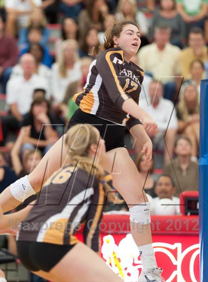 Thumbnail 2 in Parker vs Santa Fe Christian (CIF SDS D4 Final) photogallery.