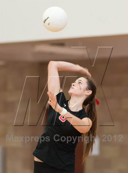 Thumbnail 2 in Parker vs Santa Fe Christian (CIF SDS D4 Final) photogallery.