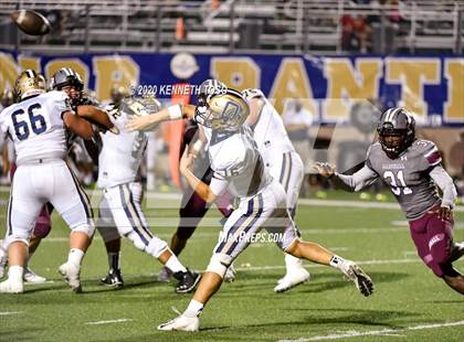 Thumbnail 3 in O'Connor vs. Marshall photogallery.