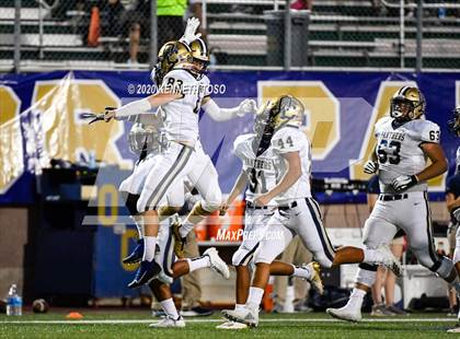 Thumbnail 2 in O'Connor vs. Marshall photogallery.