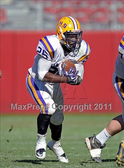 Thumbnail 3 in Oneonta vs. Jackson (AHSAA 4A Final)  photogallery.