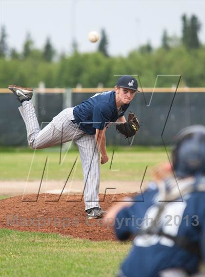 Thumbnail 2 in Bartlett vs. Juneau photogallery.
