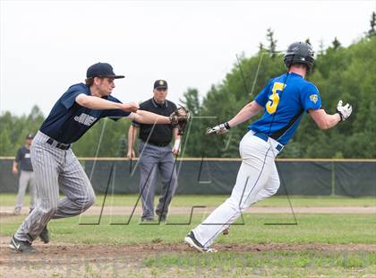Thumbnail 3 in Bartlett vs. Juneau photogallery.