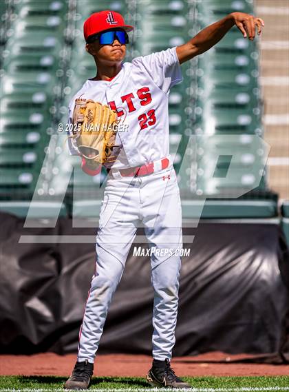 Thumbnail 2 in Newark Memorial vs James Logan (Oracle Park) photogallery.
