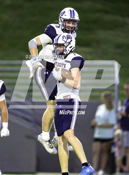 Thumbnail 2 in Tomball Memorial @ Cypress Creek photogallery.