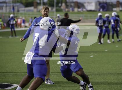 Thumbnail 3 in Tomball Memorial @ Cypress Creek photogallery.