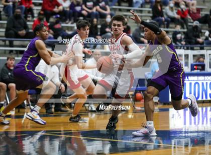 Thumbnail 1 in Marcus vs. Richardson (UIL 6A Area Playoff) photogallery.