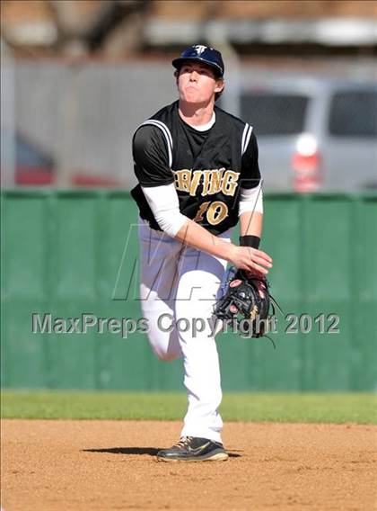 Thumbnail 3 in Rider vs Irving (Rawlings Lake Cities Classic) photogallery.