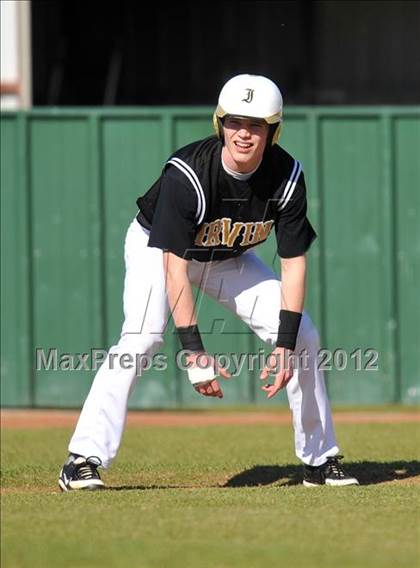 Thumbnail 3 in Rider vs Irving (Rawlings Lake Cities Classic) photogallery.