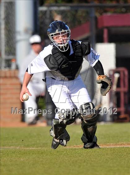 Thumbnail 2 in Rider vs Irving (Rawlings Lake Cities Classic) photogallery.