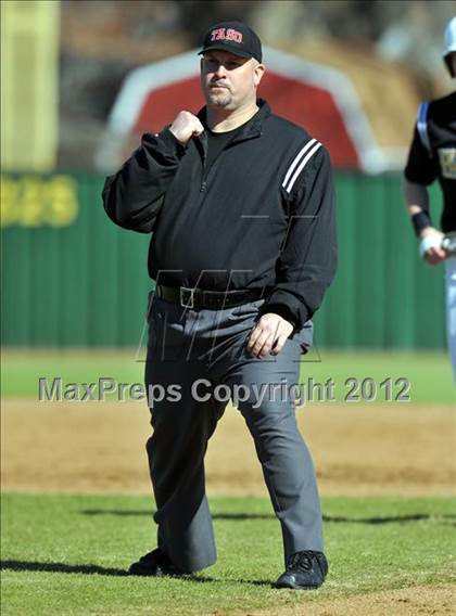 Thumbnail 2 in Rider vs Irving (Rawlings Lake Cities Classic) photogallery.