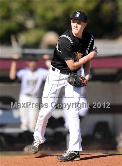 Thumbnail 1 in Rider vs Irving (Rawlings Lake Cities Classic) photogallery.