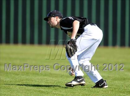 Thumbnail 1 in Rider vs Irving (Rawlings Lake Cities Classic) photogallery.