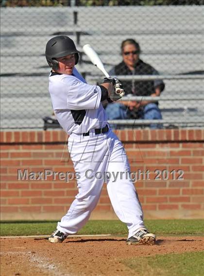Thumbnail 1 in Rider vs Irving (Rawlings Lake Cities Classic) photogallery.