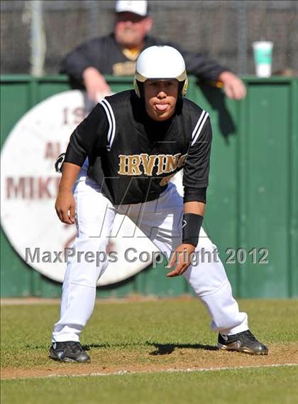 Thumbnail 2 in Rider vs Irving (Rawlings Lake Cities Classic) photogallery.