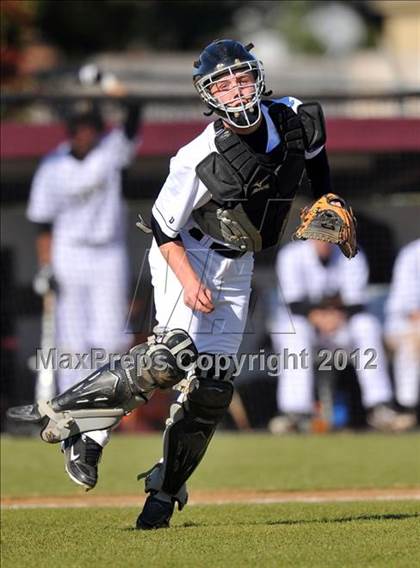 Thumbnail 2 in Rider vs Irving (Rawlings Lake Cities Classic) photogallery.