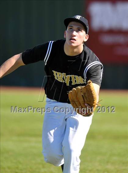 Thumbnail 1 in Rider vs Irving (Rawlings Lake Cities Classic) photogallery.