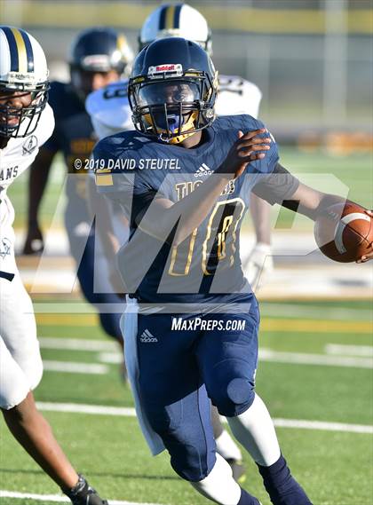 Thumbnail 1 in Burbank @ Inderkum photogallery.