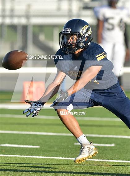 Thumbnail 1 in Burbank @ Inderkum photogallery.