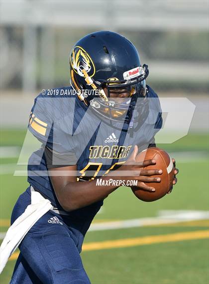 Thumbnail 3 in Burbank @ Inderkum photogallery.